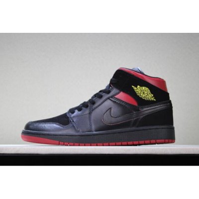 Nike Air Jordan 1 Mid Siyah / Kırmızı / Sarı Basketbol Ayakkabısı Türkiye - 4U8A0IHS